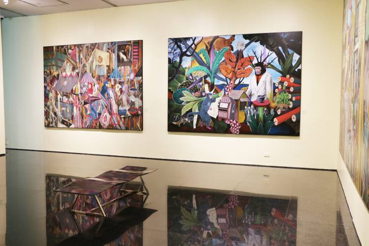 Rodel Tapaya, Urban Labyrinth, Ayala Museum, Installation view 5