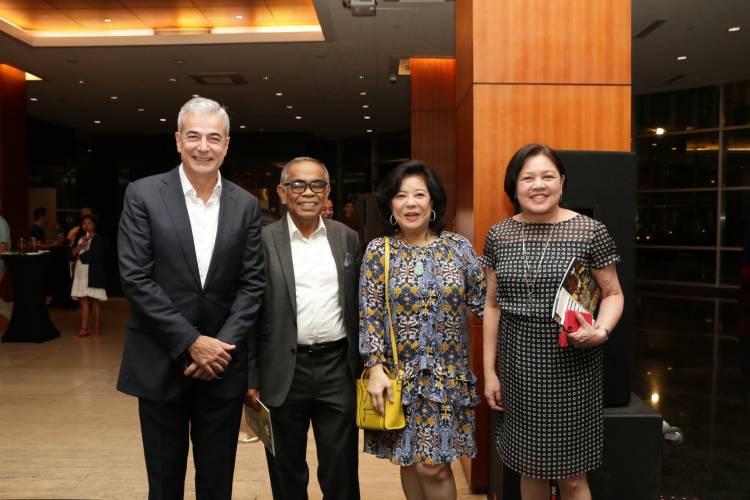 Rodel Tapaya, Urban Labyrinth, Ayala Museum, Opening Reception 29.JPG