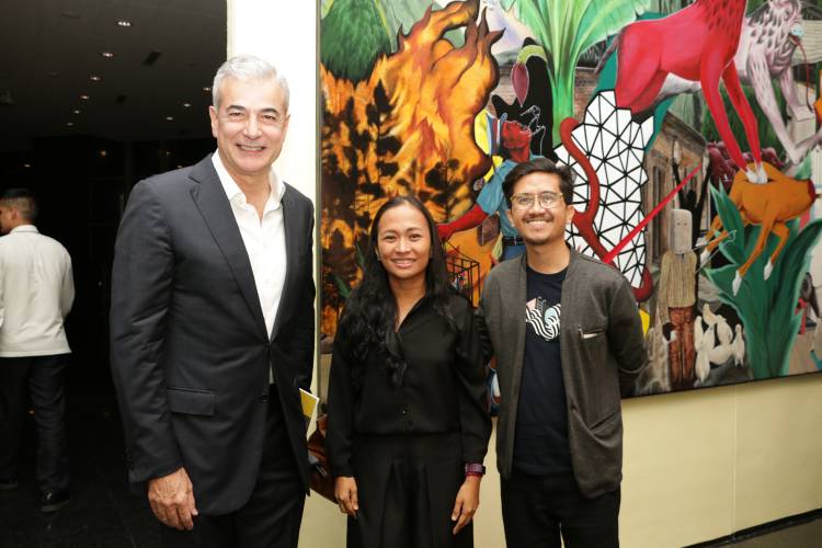 Rodel Tapaya, Urban Labyrinth, Ayala Museum, Opening Reception 30.JPG