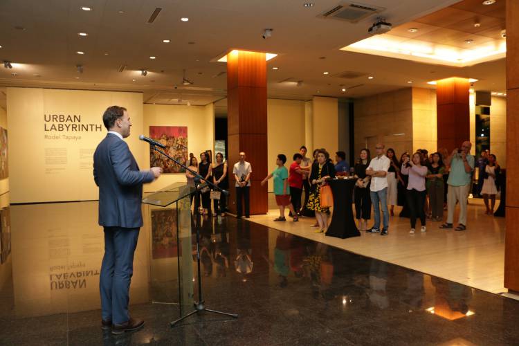 Rodel Tapaya, Urban Labyrinth, Ayala Museum, Opening Reception 4.JPG